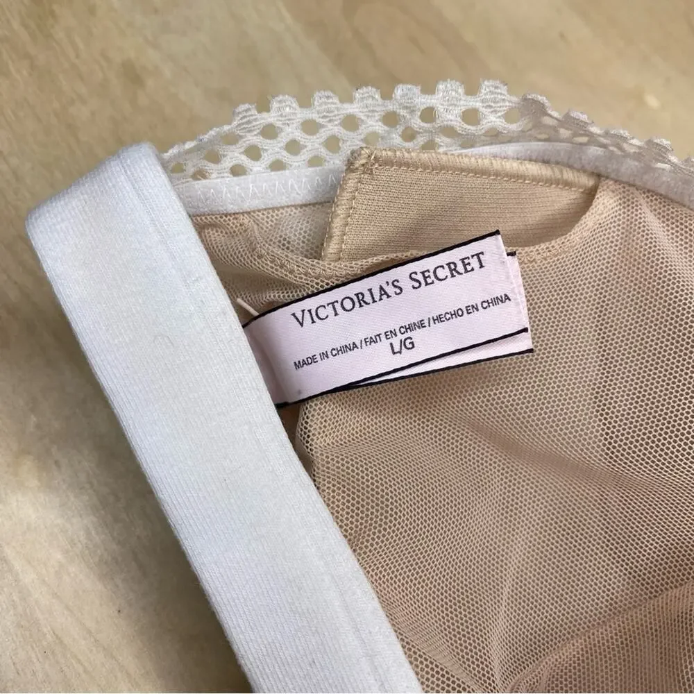 Victorias Secret White Lace Strappy No Wire Bralette
